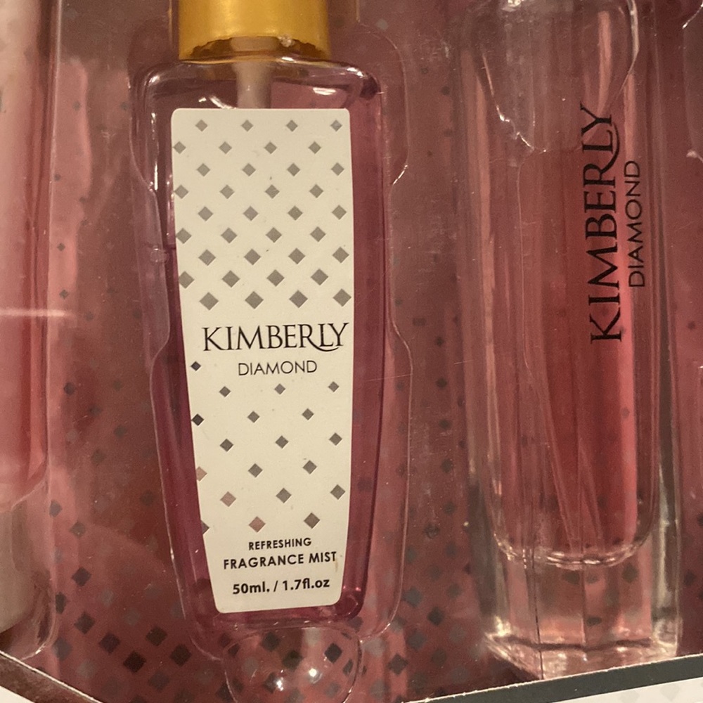 Kimberly Diamond 4 Piece Womens Body Lotion/Shower Gift Set New - Picture 6 of 10